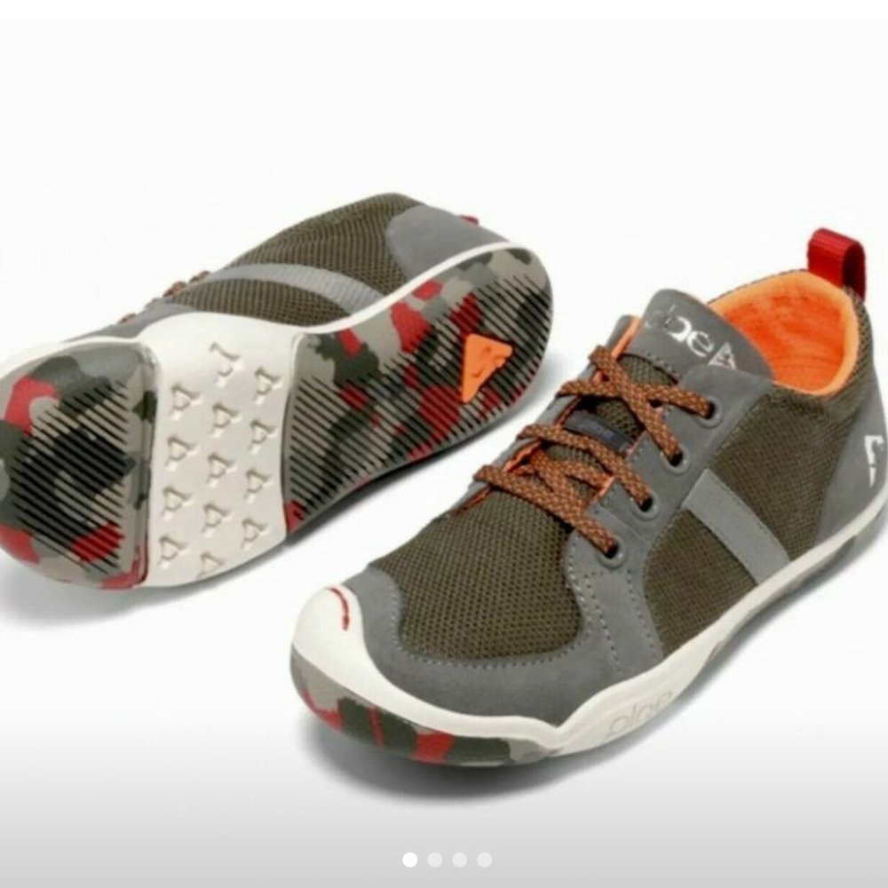 Plae Youth Boys size 1